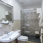 Liñares Hotel
