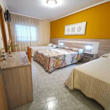Hotel Linares Poio